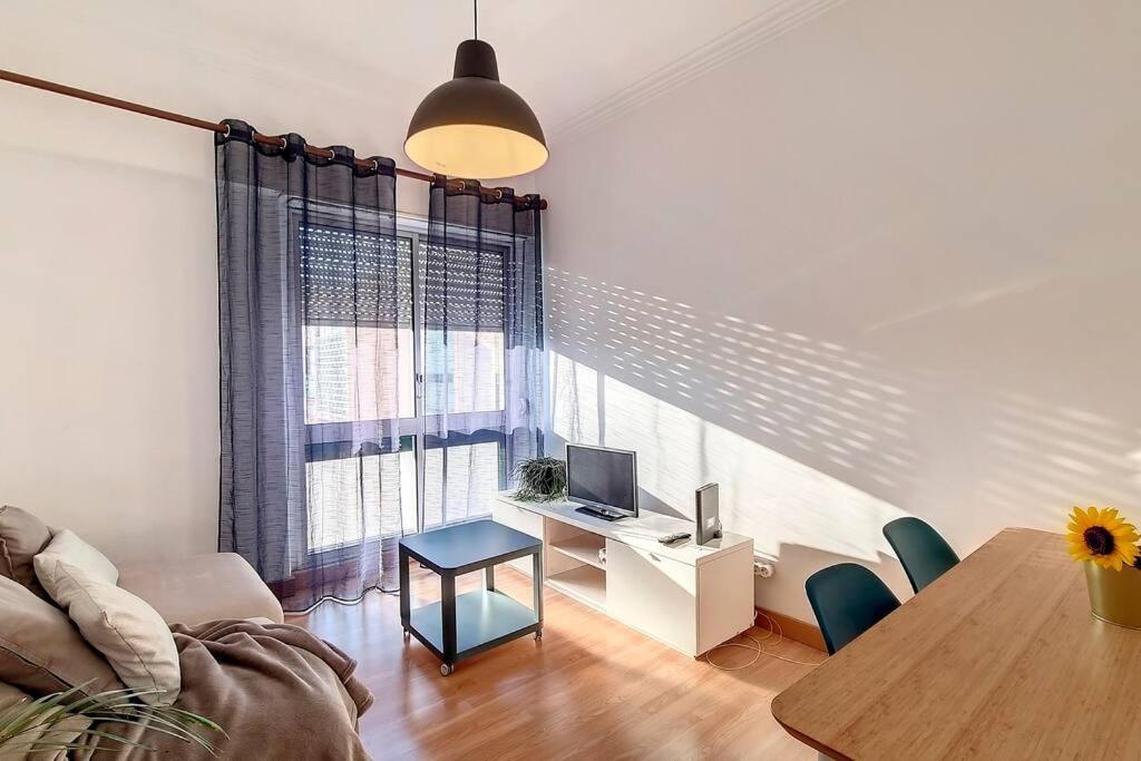 Cozy One Bedroom Apartment Lizbona Zewnętrze zdjęcie